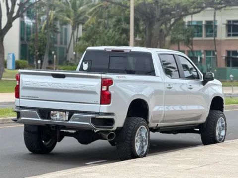 More photos of 2020 Chevrolet Silverado 1500 LT at Aloha Auto Depot LLC., HI