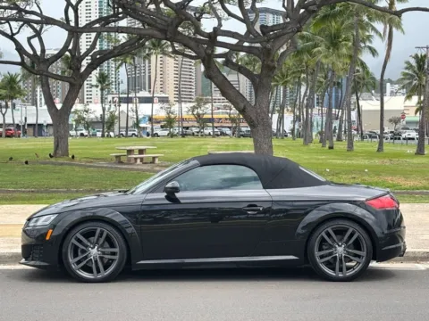 Photos of 2016 Audi TT 2.0T Roadster for sale in Honolulu, HI at Aloha Auto Depot LLC.