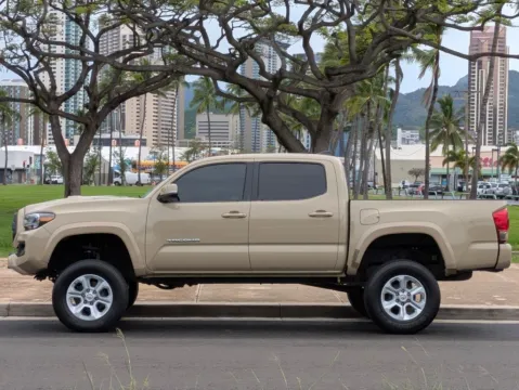 Photos of 2017 Toyota Tacoma SR5 for sale in Honolulu, HI at Aloha Auto Depot LLC.