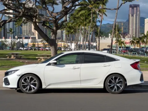 Photos of 2018 Honda Civic Si for sale in Honolulu, HI at Aloha Auto Depot LLC.