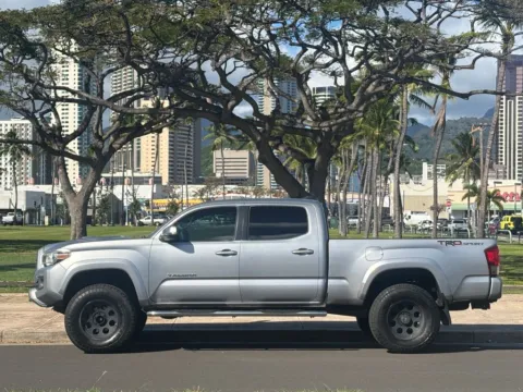 Photos of 2016 Toyota Tacoma SR5 for sale in Honolulu, HI at Aloha Auto Depot LLC.