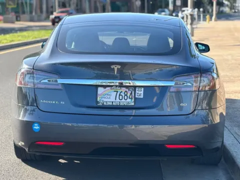 More photos of 2016 Tesla Model S 60 at Aloha Auto Depot LLC., HI