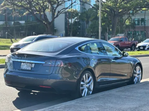 More photos of 2016 Tesla Model S 60 at Aloha Auto Depot LLC., HI