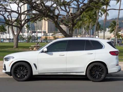 Photos of 2019 BMW X5 xDrive40i for sale in Honolulu, HI at Aloha Auto Depot LLC.