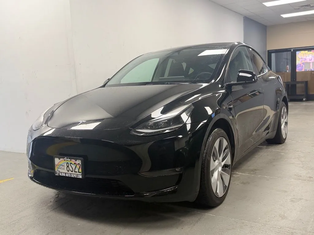 Black 2024 Tesla Model Y Long Range for sale in Honolulu, HI