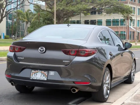 More photos of 2020 Mazda Mazda3 Premium at Aloha Auto Depot LLC., HI