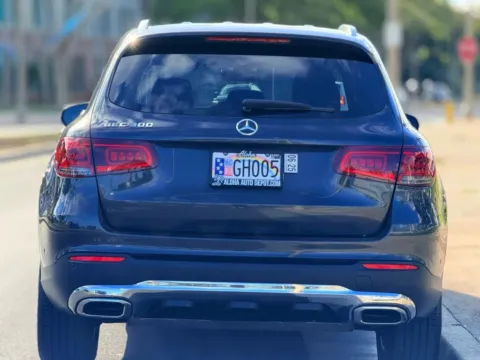 More photos of 2021 Mercedes-Benz GLC 300 at Aloha Auto Depot LLC., HI