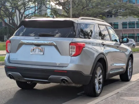 More photos of 2022 Ford Explorer Limited at Aloha Auto Depot LLC., HI