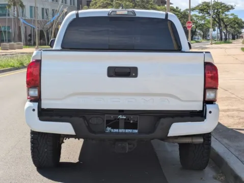 More photos of 2018 Toyota Tacoma TRD Off-Road at Aloha Auto Depot LLC., HI