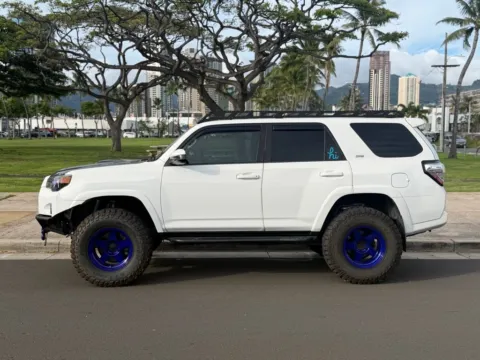 Photos of 2016 Toyota 4Runner SR5 for sale in Honolulu, HI at Aloha Auto Depot LLC.