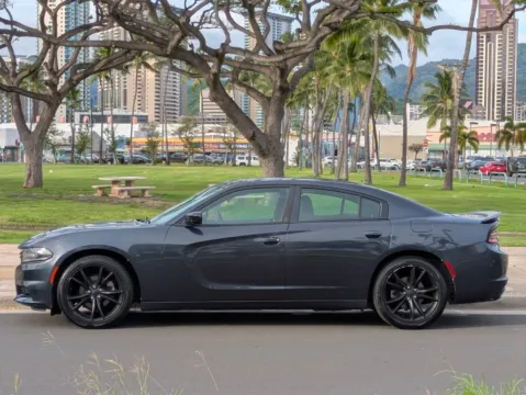 Photos of 2018 Dodge Charger SXT for sale in Honolulu, HI at Aloha Auto Depot LLC.