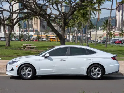 Photos of 2021 Hyundai Sonata SE for sale in Honolulu, HI at Aloha Auto Depot LLC.