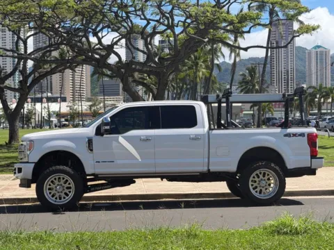 Photos of 2019 Ford F-350SD Platinum for sale in Honolulu, HI at Aloha Auto Depot LLC.