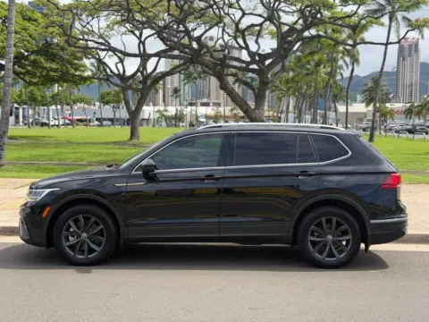 Photos of 2022 Volkswagen Tiguan 2.0T SE for sale in Honolulu, HI at Aloha Auto Depot LLC.