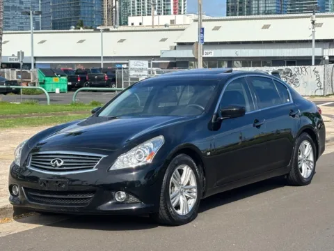 Black 2015 INFINITI Q40 for sale in Honolulu, HI