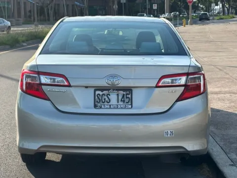 More photos of 2014 Toyota Camry SE at Aloha Auto Depot LLC., HI