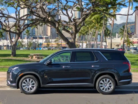 Photos of 2024 Hyundai Palisade SEL for sale in Honolulu, HI at Aloha Auto Depot LLC.