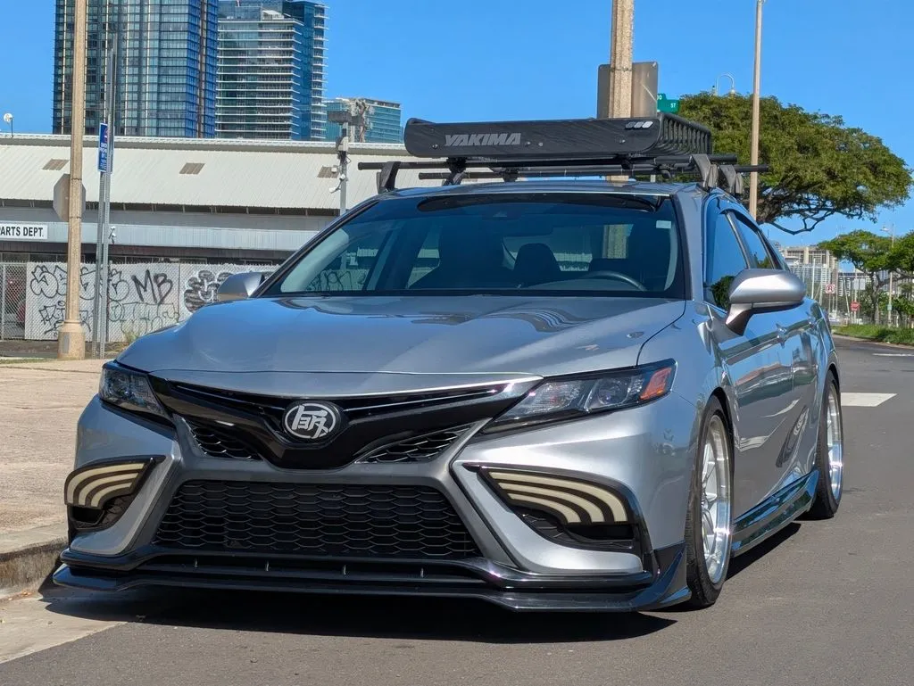 Silver 2021 Toyota Camry SE for sale in Honolulu, HI