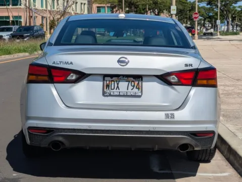 More photos of 2021 Nissan Altima 2.5 SR at Aloha Auto Depot LLC., HI