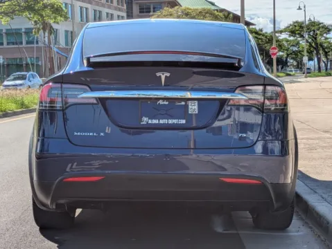 More photos of 2017 Tesla Model X 75D at Aloha Auto Depot LLC., HI