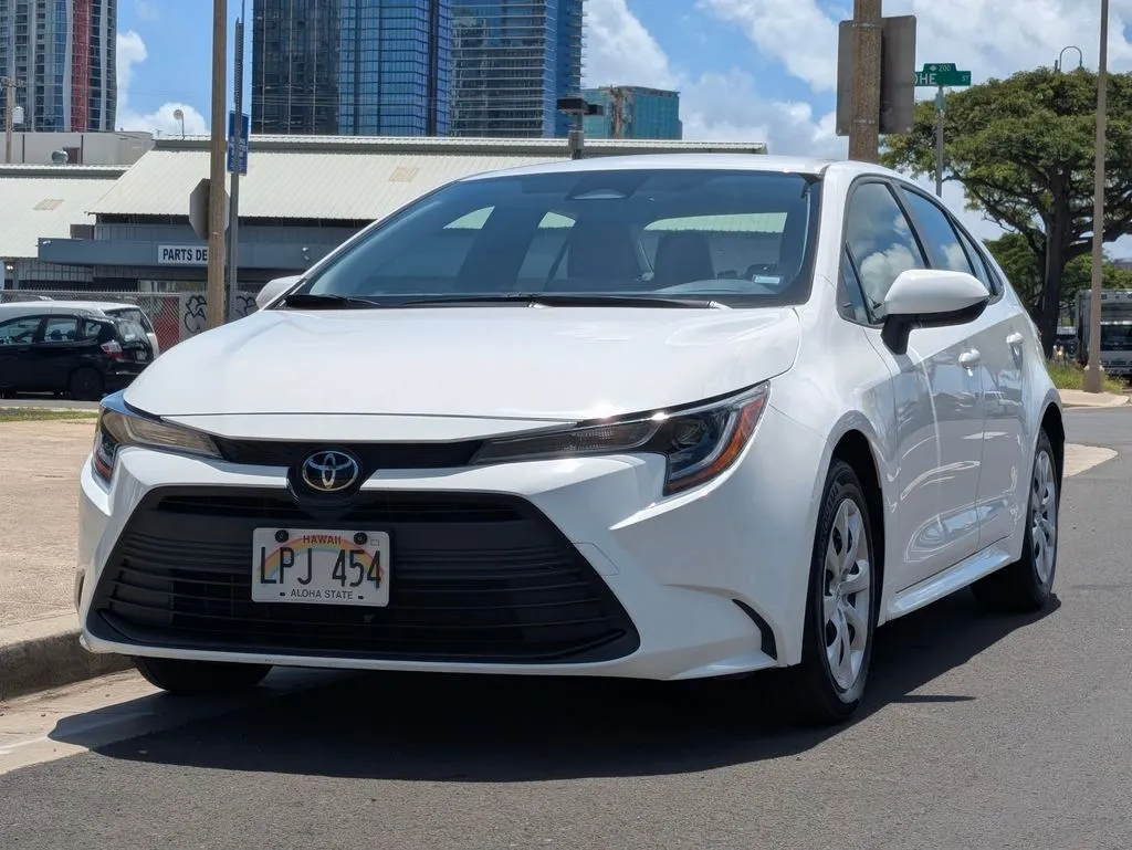 White 2025 Toyota Corolla LE for sale in Honolulu, HI