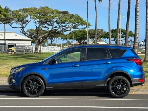 Photos of 2019 Ford Escape SE for sale in Honolulu, HI at Aloha Auto Depot LLC.