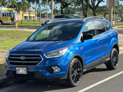 Blue 2019 Ford Escape SE for sale in Honolulu, HI
