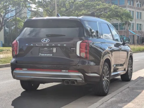 More photos of 2023 Hyundai Palisade Calligraphy at Aloha Auto Depot LLC., HI