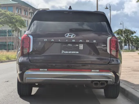 More photos of 2023 Hyundai Palisade Calligraphy at Aloha Auto Depot LLC., HI
