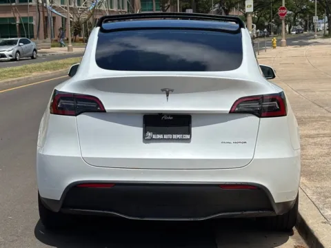 More photos of 2023 Tesla Model Y Long Range at Aloha Auto Depot LLC., HI