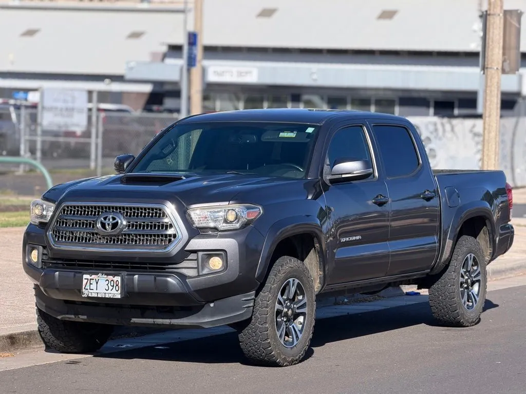 Gray 2017 Toyota Tacoma SR for sale in Honolulu, HI