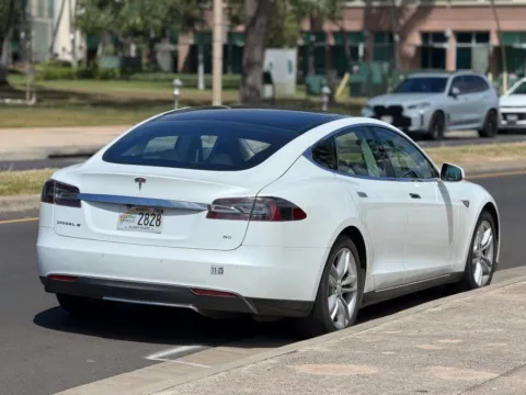 More photos of 2013 Tesla Model S at Aloha Auto Depot LLC., HI