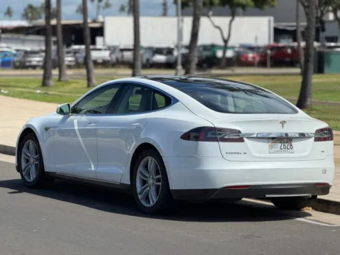 Another view of 2013 Tesla Model S for sale in Honolulu, HI at Aloha Auto Depot LLC.