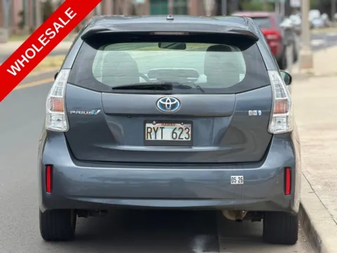 More photos of 2013 Toyota Prius v Five at Aloha Auto Depot LLC., HI