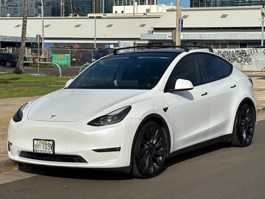 White 2021 Tesla Model Y Performance for sale in Honolulu, HI