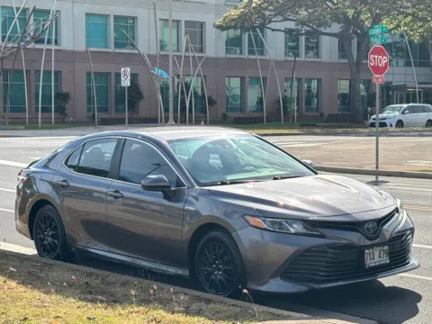 More photos of 2019 Toyota Camry Hybrid LE at Aloha Auto Depot LLC., HI