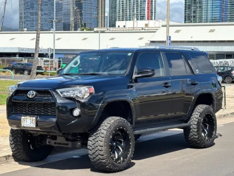 Black 2017 Toyota 4Runner SR5 for sale in Honolulu, HI