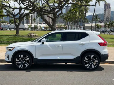 Photos of 2023 Volvo XC40 B4 Plus Bright Theme for sale in Honolulu, HI at Aloha Auto Depot LLC.