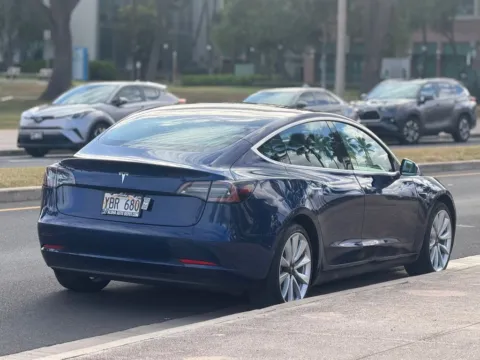 More photos of 2019 Tesla Model 3 Standard Range Plus at Aloha Auto Depot LLC., HI