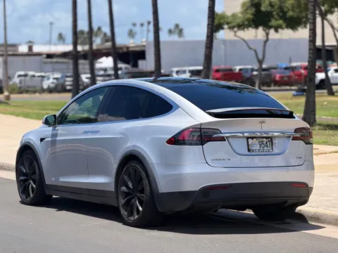 Another view of 2017 Tesla Model X 90D for sale in Honolulu, HI at Aloha Auto Depot LLC.