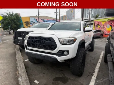 White 2020 Toyota Tacoma TRD Off-Road for sale in Honolulu, HI