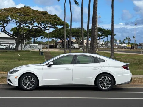 Photos of 2023 Hyundai Sonata SEL for sale in Honolulu, HI at Aloha Auto Depot LLC.