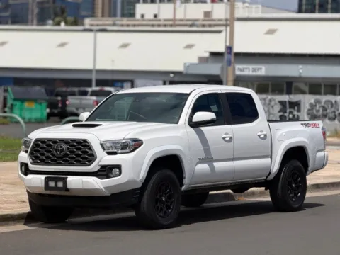 White 2021 Toyota Tacoma TRD Sport for sale in Honolulu, HI