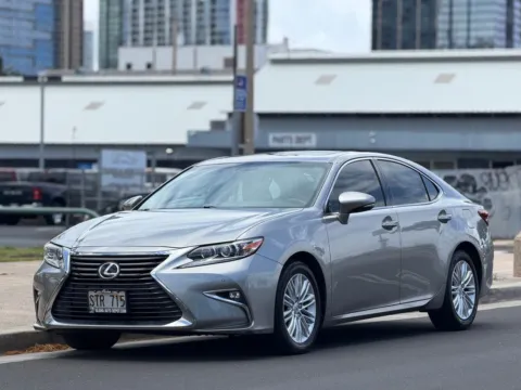 Silver 2016 Lexus ES 350 for sale in Honolulu, HI