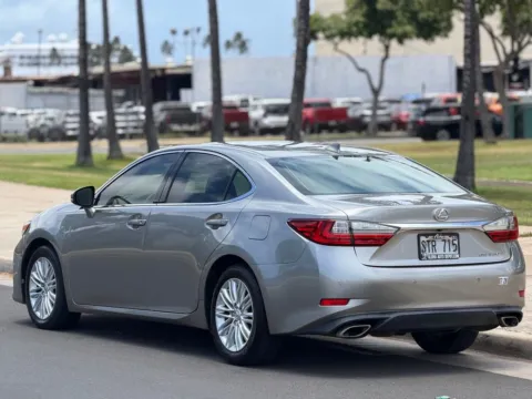 Another view of 2016 Lexus ES 350 for sale in Honolulu, HI at Aloha Auto Depot LLC.