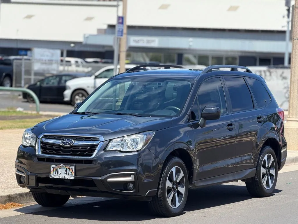Gray 2018 Subaru Forester 2.5i Premium for sale in Honolulu, HI