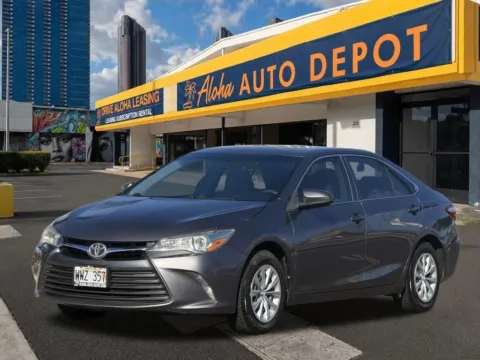 Gray 2016 Toyota Camry LE for sale in Honolulu, HI