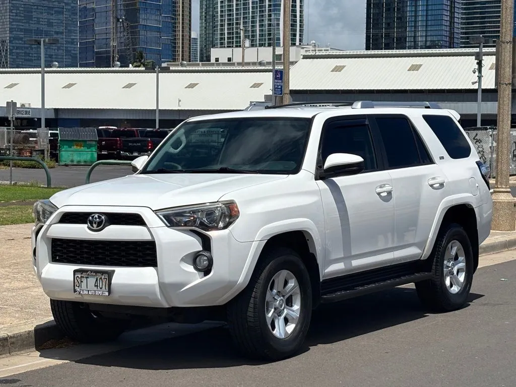 White 2014 Toyota 4Runner SR5 for sale in Honolulu, HI