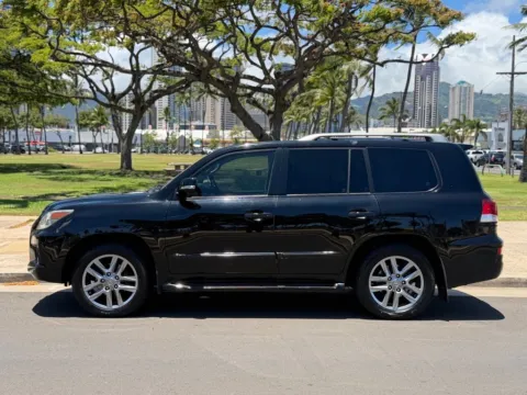 Photos of 2014 Lexus LX 570 for sale in Honolulu, HI at Aloha Auto Depot LLC.