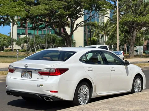 More photos of 2016 Lexus ES 350 at Aloha Auto Depot LLC., HI